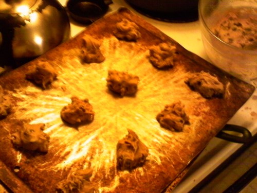 1 dozen per cookie sheet